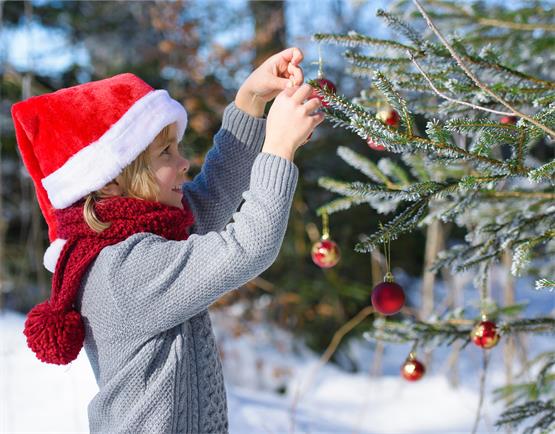 Baumschmücken und Fondueplausch